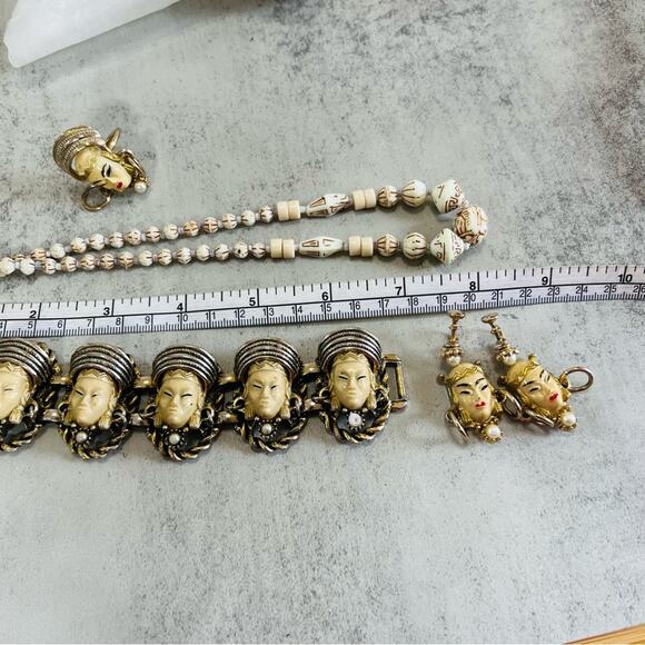 Selini Thai Princess Bracelet, Earrings Ring and Necklace set of 4 pieces - Picture 14 of 16